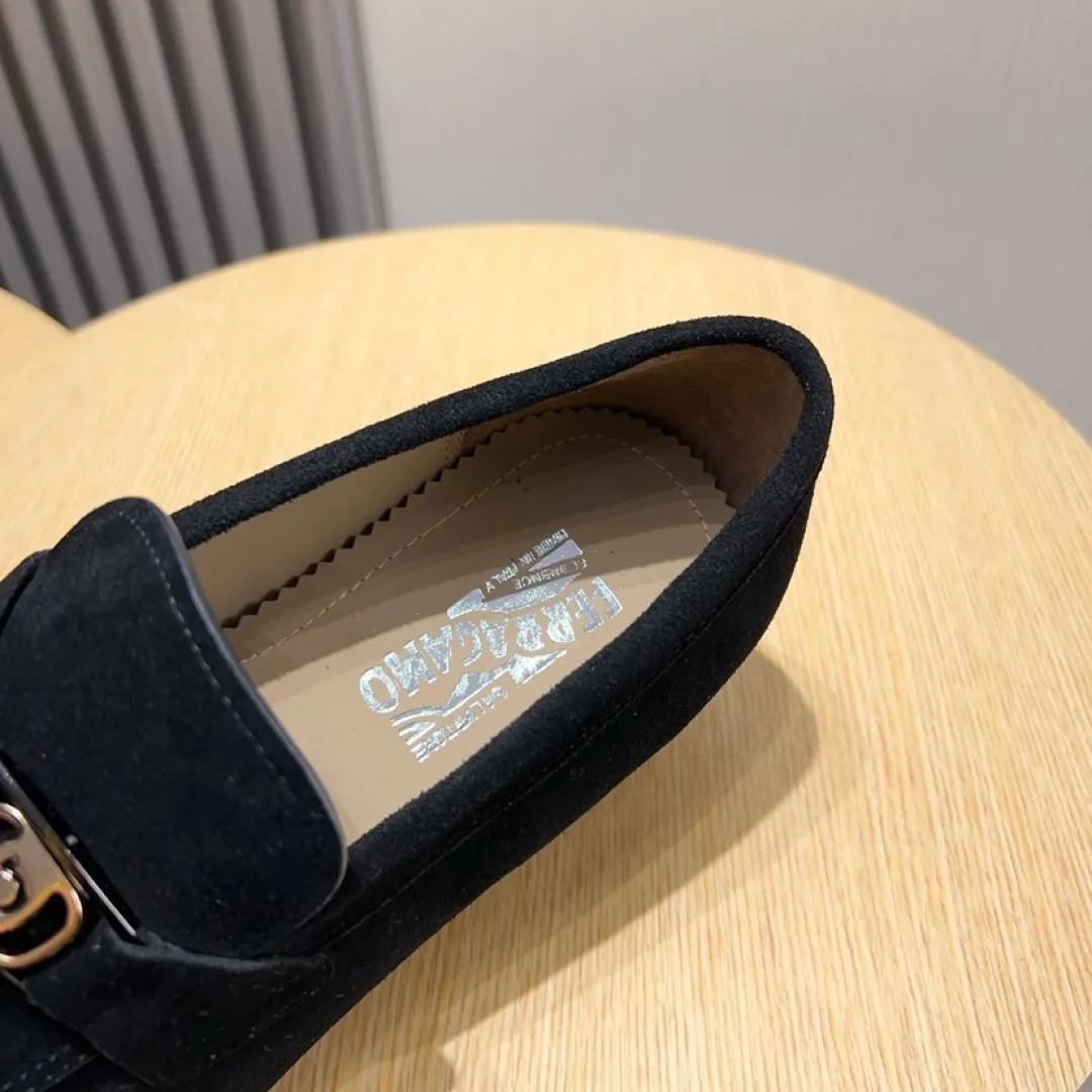 Factory P620💰🔥《Ferragamo》👏Latest•High-end top brand luxury~purchasing agent, top~quality. New fashionable business men's shoes🔜The uppers are made of original cashmere cowhide➕cowhide·lining, with fine workmanship. The original stylish and soft combination wear-resistant and non-slip outsole is light and comfortable on the feet. The real thing looks better in real life. Size: 38/44